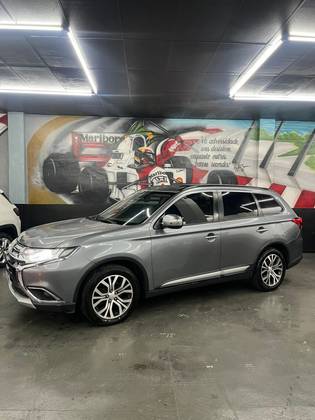 MITSUBISHI OUTLANDER 2.0 16V GASOLINA 4P AUTOMÁTICO